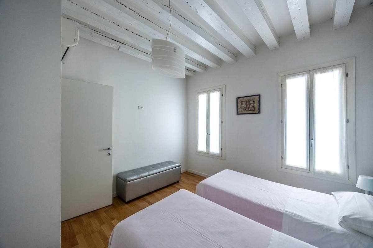 Appartamento Rialto Suite, Due *